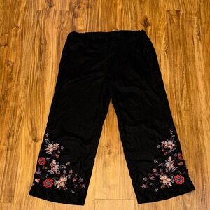 Ecru womens large 12 14 pants ankle crop capri black Embroider Floral stretch